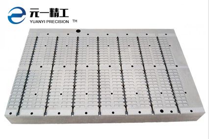 Forming cavity (insert) under semiconductor package